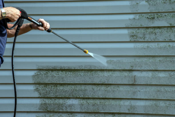 Best Deck Pressure Washing  in Port Washington, WI